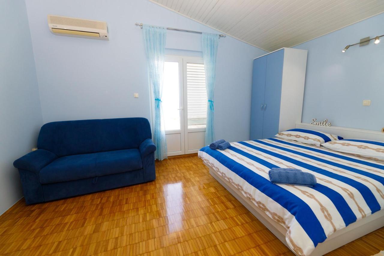 Villa Neda Makarska Exterior foto