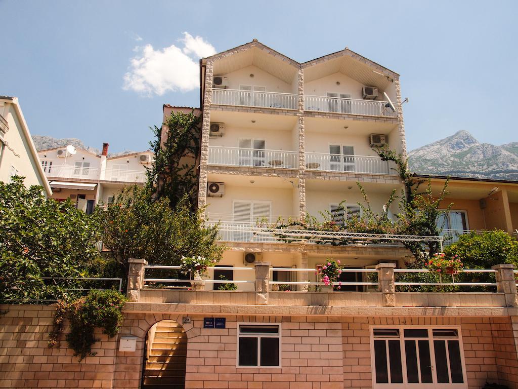 Villa Neda Makarska Exterior foto